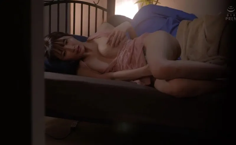 đưa sếp say xỉn về nhà, cậu nhân viên số hưởng húp được vợ yêu tiền bối xinh dâm