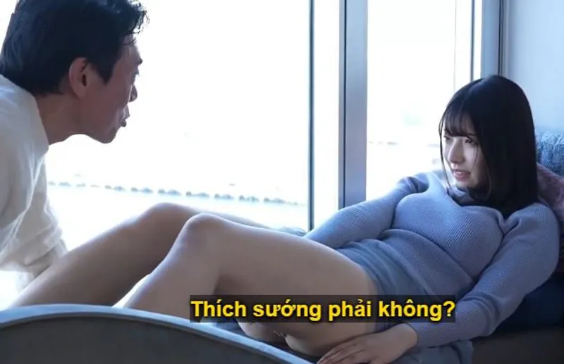 Cuộc chạm trán giữa ông chú và cô diễn viên trẻ mới nổi tại nhà nghỉ sang trọng.